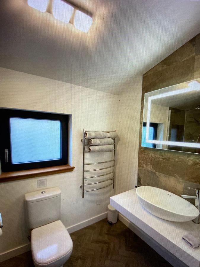 Stones Luxury B&B With Hot Tub And Self-Contained Rooms Uig  Kültér fotó